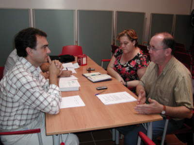 El Ayuntamiento de Gines y la Mancomunidad del Guadalquivir estudian las mejoras a realizar en la gestión de los residuos