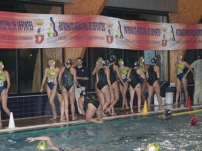 Montequinto se pone al día en la División de Honor femenina de waterpolo con la visita del C.N. Sabadell