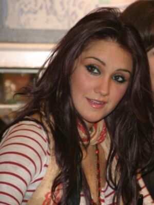 Dulce María, todo menos sentirse Extranjera en Sevilla 