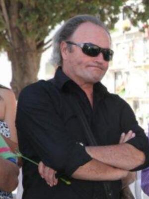 Amador Mohedano llevo flores para Rocío Jurado en el V aniversario de su fallecimiento