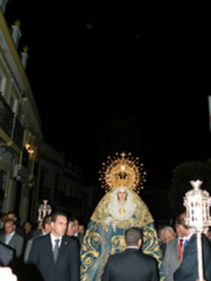 Solemne Procesión de subida de los titulares de la Hermandad de la Vera-cruz de Alcalá del Río (Sevilla)