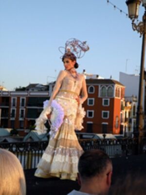 Moda sobre puente de Triana