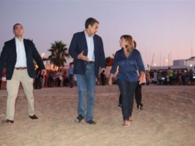 Zapatero comienza en Sanlúcar sus vacaciones