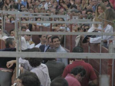 Espartaco, Ponce ,Morante y Cayetano, toreros solidarios y padrazos 