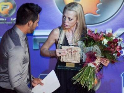 Belén Esteban recibe un homenaje en Córdoba por sus diez años en televisión, muy arropada por sus fans