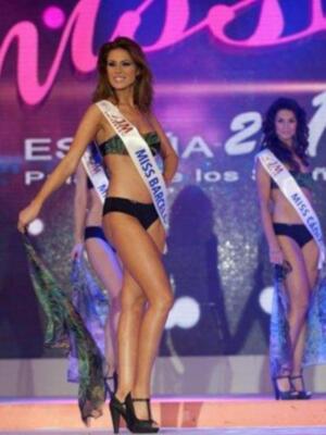 Miss España 2011 Andrea Huisgen; una catalana de padre alemán