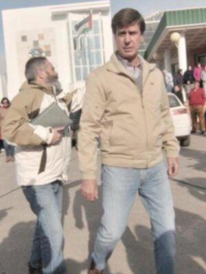 Cayetano Martínez de Irujo visita agricultores de Marinaleda