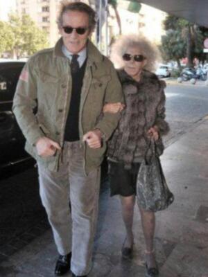 La duquesa de Alba en el rastrillo de Sevilla