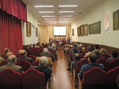 Mesa Redonda, sobre los Orígenes y Evolución de las Procesiones del Santo Entierro