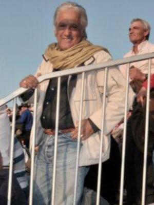 El cordobés celebra el día del padre con sus tres hijos en un festival benéfico