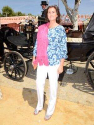 Numerosos personajes conocidos en Feria de Sevilla 2012