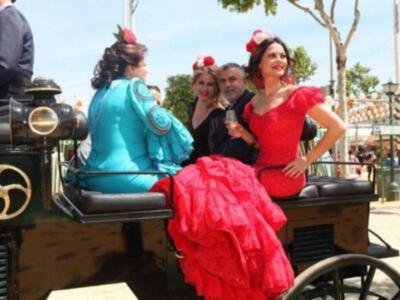 Numerosos personajes conocidos en Feria de Sevilla 2012