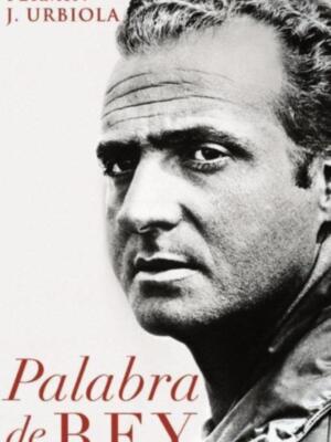 Los duques de Alba asisten a la presentación de la biografía del rey
