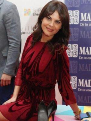 Elena Tablada, Elisabeth Reyes y María José Suárez donan sus prendas más queridas para una subasta benéfica