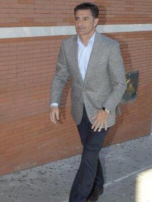 Curro Romero y Michel, despiden a un buen amigo el ganadero Gabriel Rojas