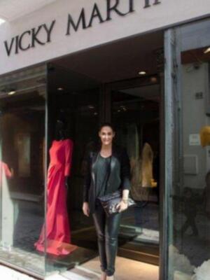 Vicky Berrocal  abre tienda en Sevilla, aunque se ha ido a vivir a Madrid