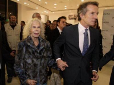 Amaia Salamanca y Ana Boyer, dos buenas amigas en Sevilla