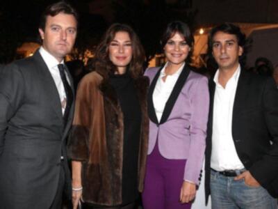 Alfonso Díez ejerce de duque de alba y entrega premio a Bo Derek