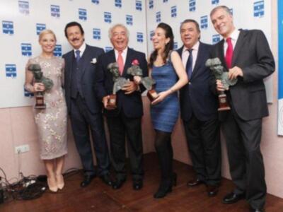 Soraya Arnelas premiada en Sicab junto a  los del río