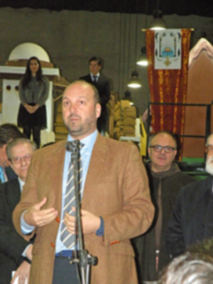 La entronización del Niño Jesús en la carroza del Nacimiento