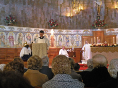 Sevilla. Misa del día de Reyes en la parroquia de Sta. María de las Flores de Sevilla.