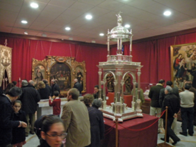 Sevilla.Concierto de coplas en la clausura expositiva de la Hermandad de San Isidoro de Sevilla.