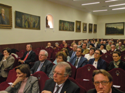  Sevilla.El Ateneo reconoció la labor de Caritas Diocesana con  la medalla de Oro  de su instituición.