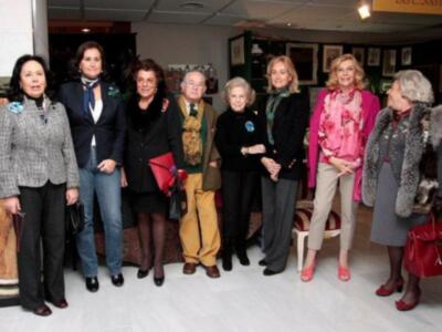 La Infanta Pilar inaugura el rastrillo en Sevilla ante la ausencia de la duquesa de Alba