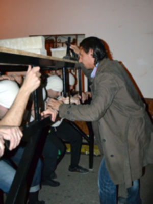 La cuadrilla del paso del Nazareno de Alcalá del Río hizo su último ensayo.