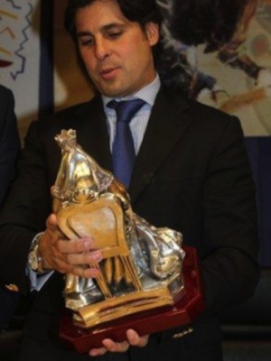 Francisco Rivera no comprende el enfado de la duquesa de Alba y Eugenia Martínez de Irujo con él