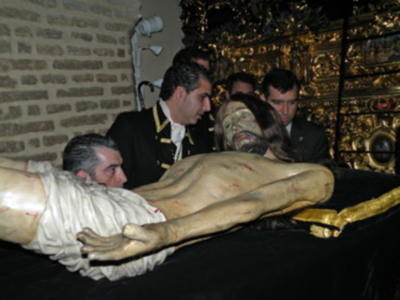 Tradición medieval del Descendimiento de Cristo en Alcalá del Río