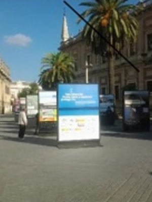 Exposición al aire libre sobre Teledetección.