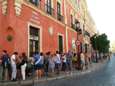 CAJASOL presentó su programa de actuaciones culturales en Sevilla.