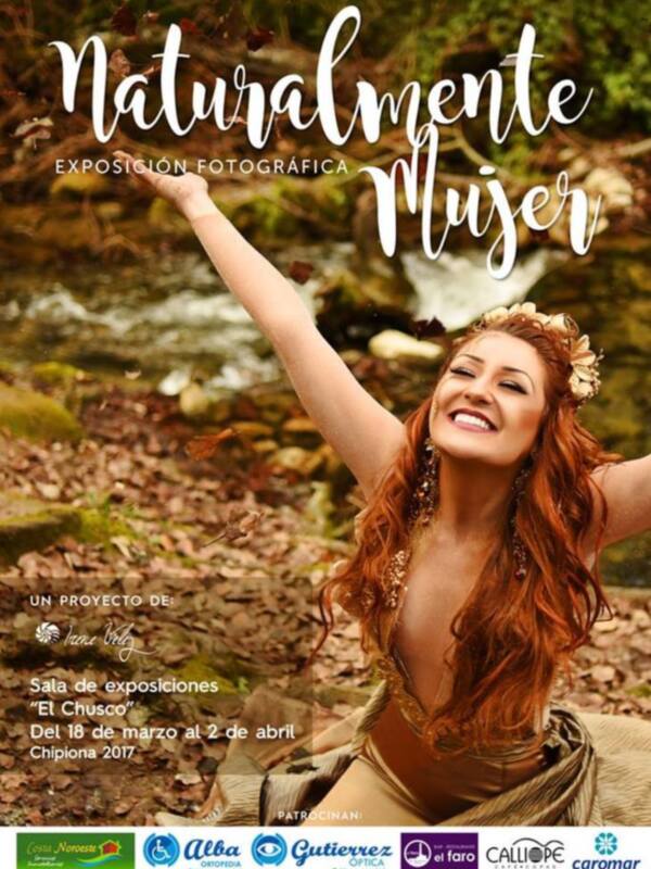 Una exposición fotográfica llamada 'Naturalmente Mujer' se celebra en la Sala de Exposiciones 'El Chusco', del 18 de marzo al 2 de abril de 2017, con patrocinio de Costa Noroeste, Alba, Gutiérrez Optica, el Faro y Calliope.