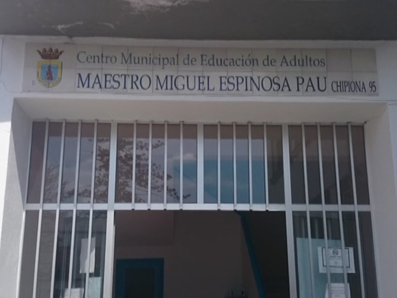 Centro Municipal de Educación de Adultos, Maestro Miguel Espinosa PAU, Chipiona.