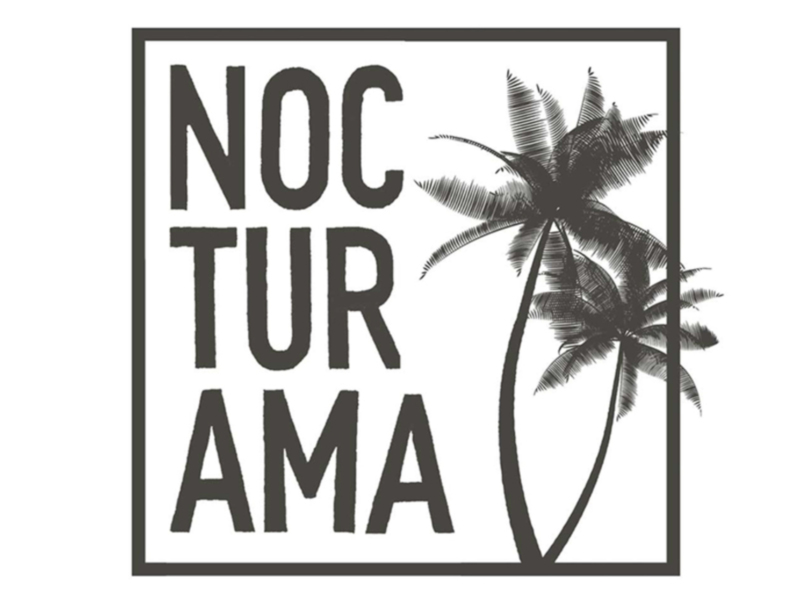 Logo de Nocturna con un diseño minimalista en blanco y negro, incluyendo la palabra 'Nocturna' en letras grandes y una palmera en el lado derecho.