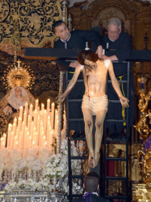 Alcalá del Río celebra hoy el Viernes Santo por Redes Sociales.