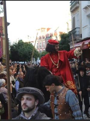  Sevilla se rinde al esplendor imperial de Carlos V