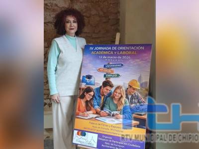 Isabel M.ª Fernández anima a aprovechar la oportunidad que ofrece la jornada de orientación académica y laboral de este jueves en Chipiona