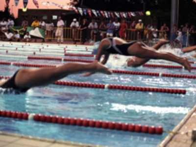 Mairena del Aljarafe acoge el Campeonato provincial de natación 2004-05