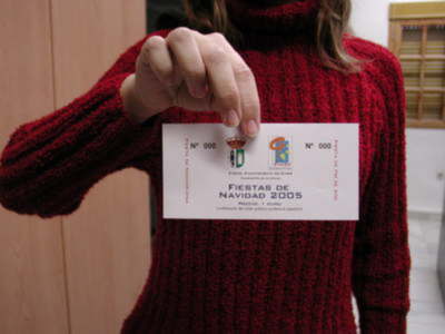 Fiestas de Navidad gratis para los jóvenes de Gines