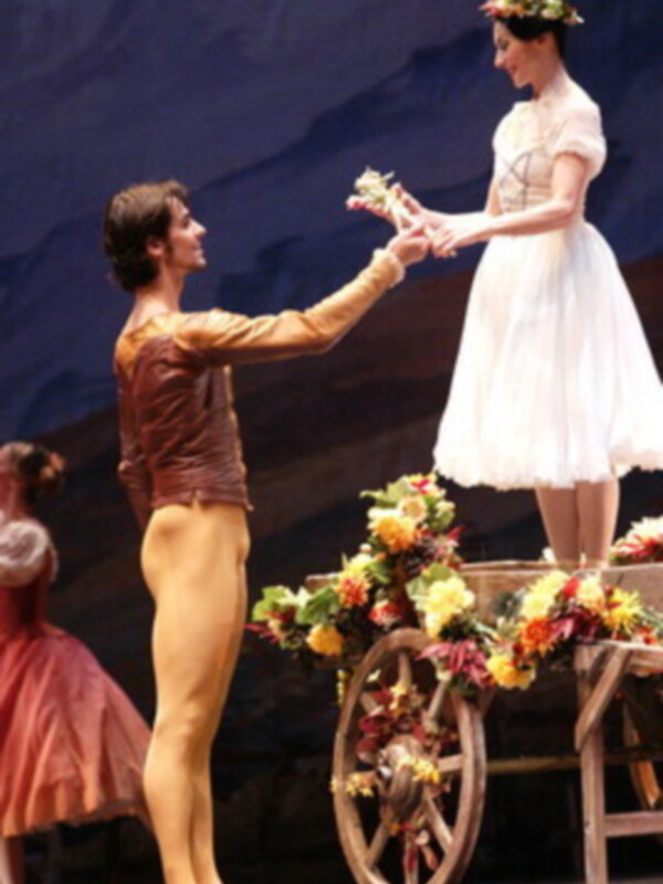 Igor Yebra, el marido de Anne Igartiburi,en plena forma en el Maestranza de Sevilla