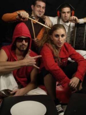 El grupo musical La Kinky Beat actuará en Granada, Córdoba y Sevilla