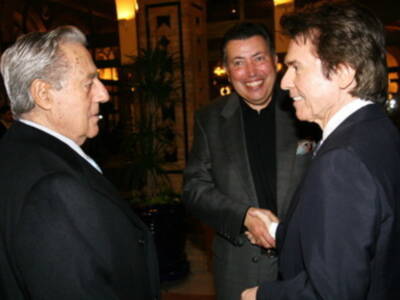 Raphael, Litri y Saramago, celebran sus medallas de Andalucia