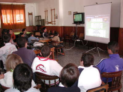 Ocio saludable para los jóvenes de Gines en el primer Torneo de Videoconsolas de la localidad