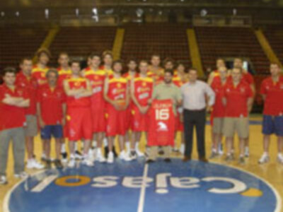 La selección promesas se enfrenta hoy a Portugal