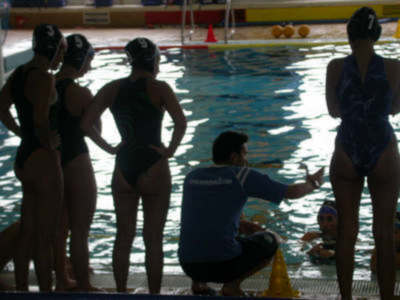 El Club Waterpolo Dos Hermanas-EMASESA se estrena con triunfo en la Liga 08/09 de Primera Nacional femenina