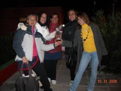 El equipo femenino de Gines de Padel , Campeón de la Final de Consolación del VI Trofeo de Padel de Bollullos de la Mitación