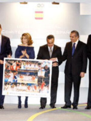 Los Príncipes entregan la distinción del COE a los medallistas de Pekín
