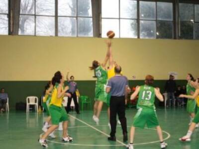 El Club Náutico Sevilla se juega de forma doble los play off de Primera Nacional de baloncesto